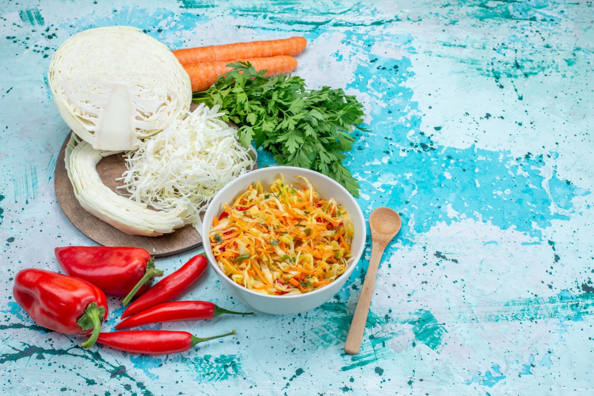 Корейские закуски: польза и вред популярных салатов