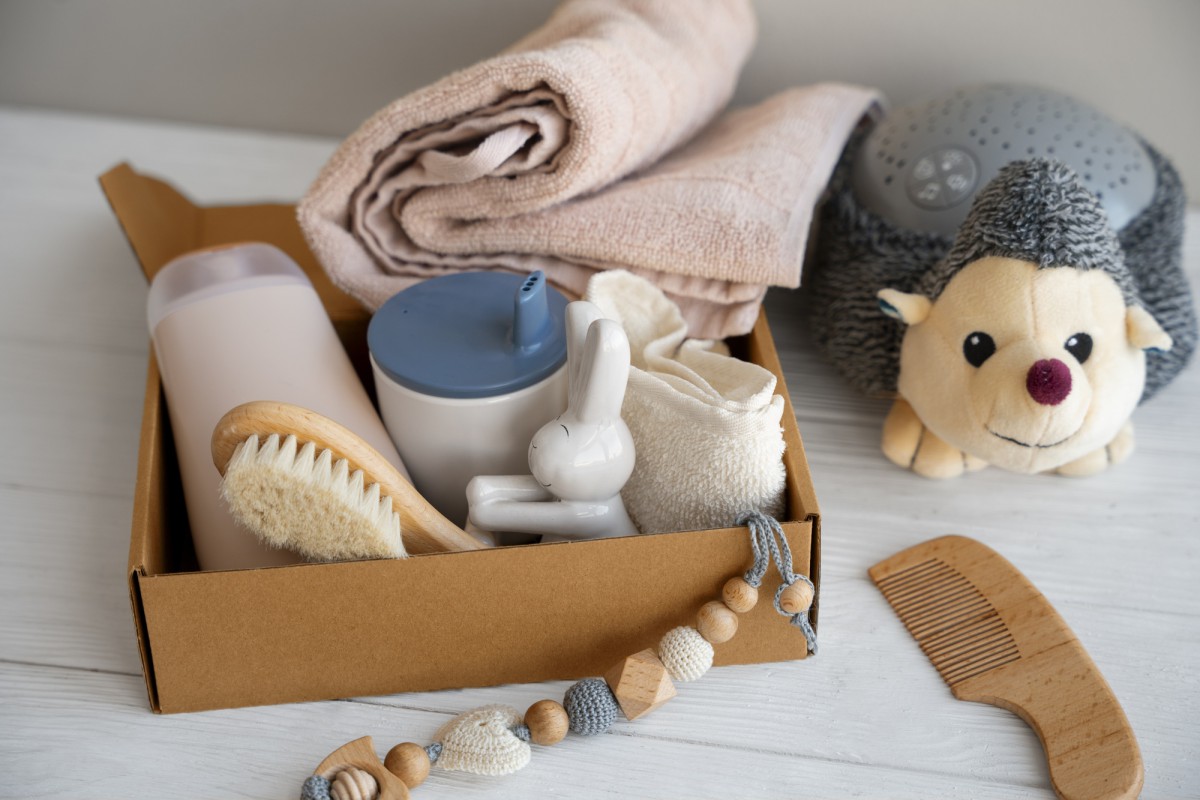 Полный список необходимых вещей для новорожденного в роддом