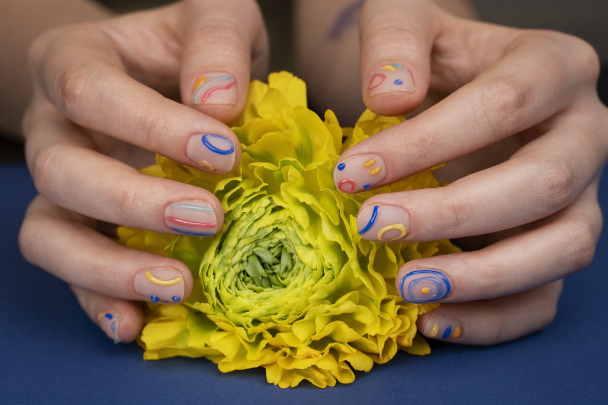 5 трендовых идей для маникюра на короткие ногти