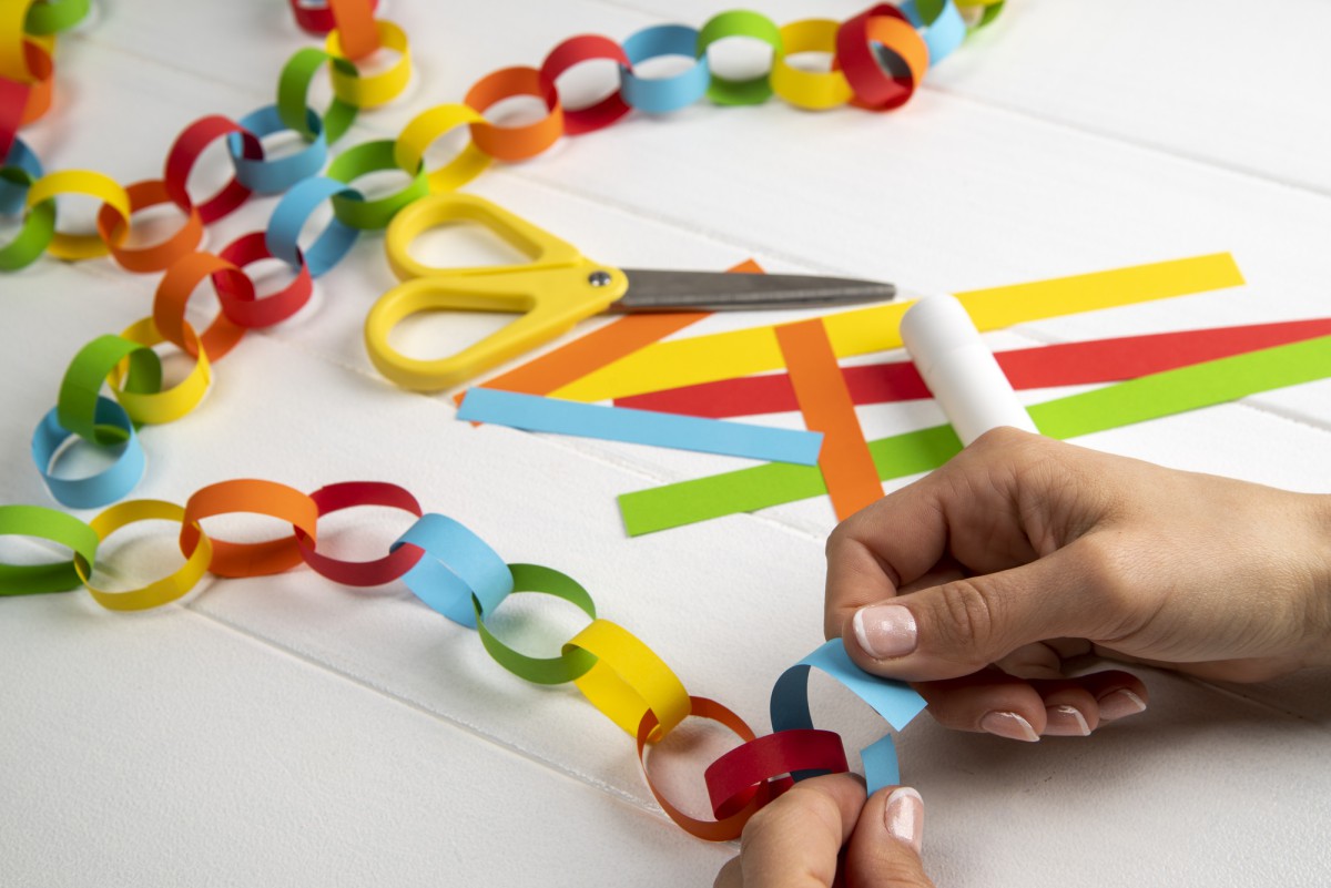 Развивающая игра для малышей: срежь приз!