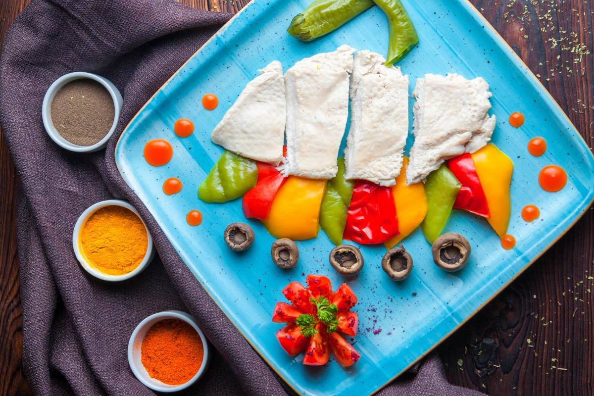 Нежный кабачковый рулет с сыром: поразите гостей этим кулинарным шедевром!