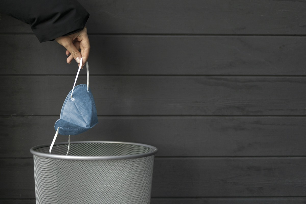 Как навсегда забыть о лужах в мусорном ведре: простой трюк