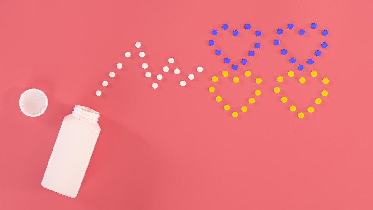 Как легко вытащить пробку из пузырька с лекарством без лишних усилий