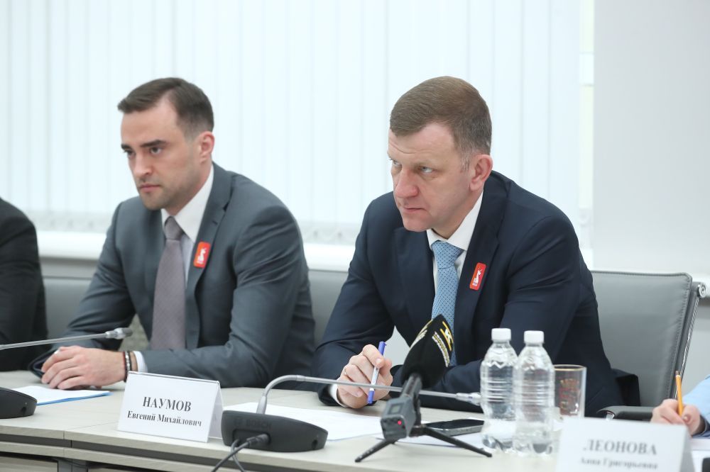 Евгений Наумов провёл встречу с руководителем Российского центра гражданского и патриотического воспитания