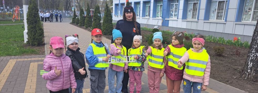 Белгородские автоинспекторы организуют увлекательные дорожные занятия для воспитанников детских садов