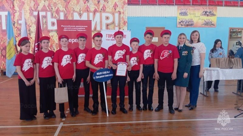 В Городище прошел смотр строя и песни среди образовательных организаций
