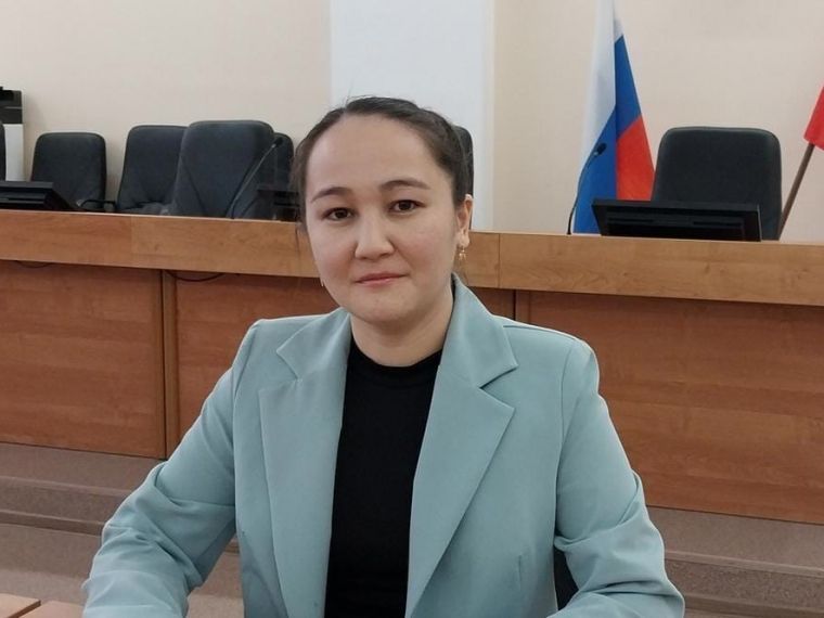 Все принятые на учет многодетные семьи могут одновременно ознакомиться с полным перечнем земельных участков – комментарий юриста
