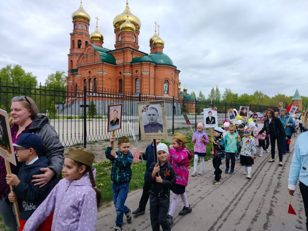 «Бессмертный полк» провели в барнаульском детском саду