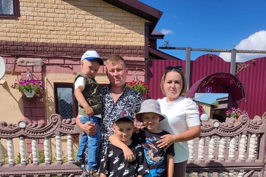 Семья Ефремовых из Канашского округа направила республиканский маткапитал на погашение ипотеки