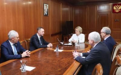 Валентина Матвиенко обратила внимание на сложную ситуацию с рождаемостью в Саратовской области