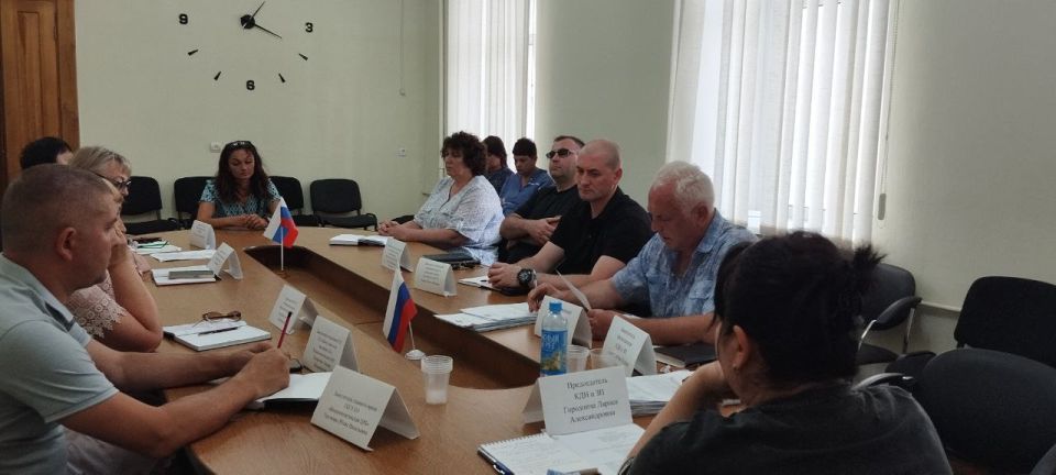 Пять административных протоколов рассмотрела Комиссия по делам несовершеннолетних и защите их прав Великолепетихского округа в ходе заседания
