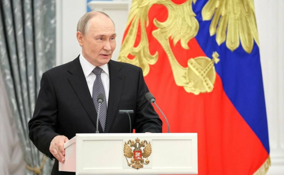 Путин наградил медалями ордена «Родительская слава» многодетные семьи из Татарстана