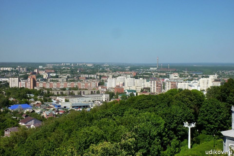 В Каменке по искам прокурора суд обязал местных жительниц оформить доли в недвижимом имуществе, приобретенном с использованием средств материнского капитала, на всех членов семьи
