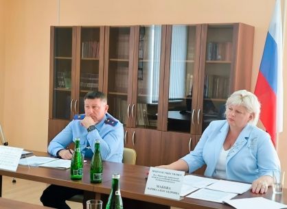 Руководитель следственного управления и исполняющая обязанности министра социальной защиты и семейной политики региона провели совместный прием граждан