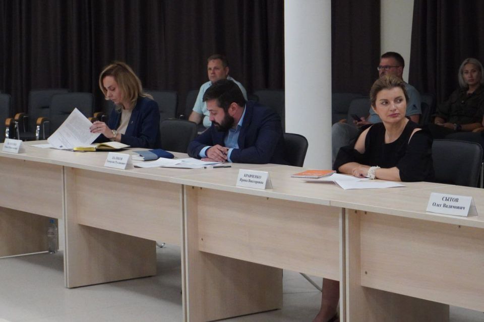 В Херсонской области состоялось совещание по вопросам профилактики социального сиротства, семейного неблагополучия и поддержки многодетных семей