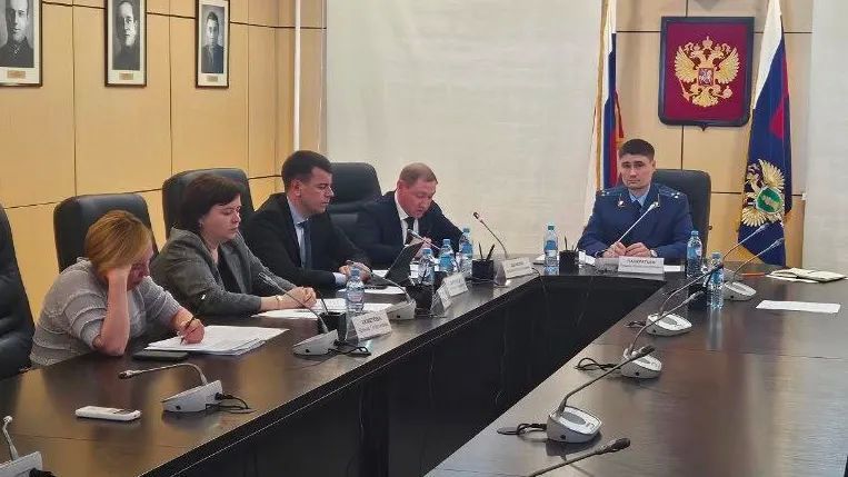 Ямальская прокуратура взяла под контроль цены на продукты и лекарства