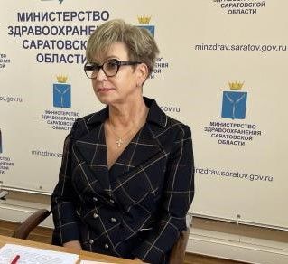 Главврач Саратовского перинатального центра Елена Ермолаева уволилась по собственному желанию