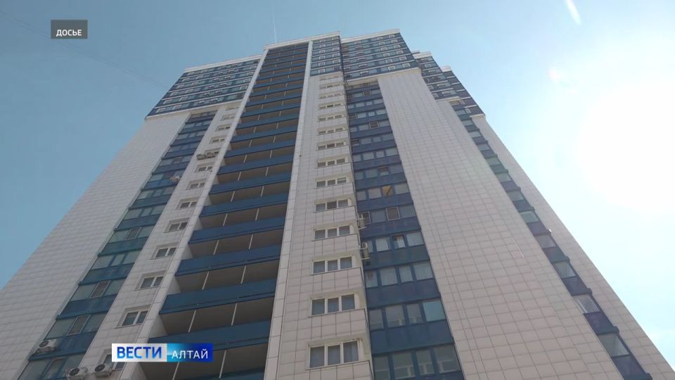 За полгода жители Алтайского края получили более миллиарда рублей в виде субсидий на оплату ЖКУ