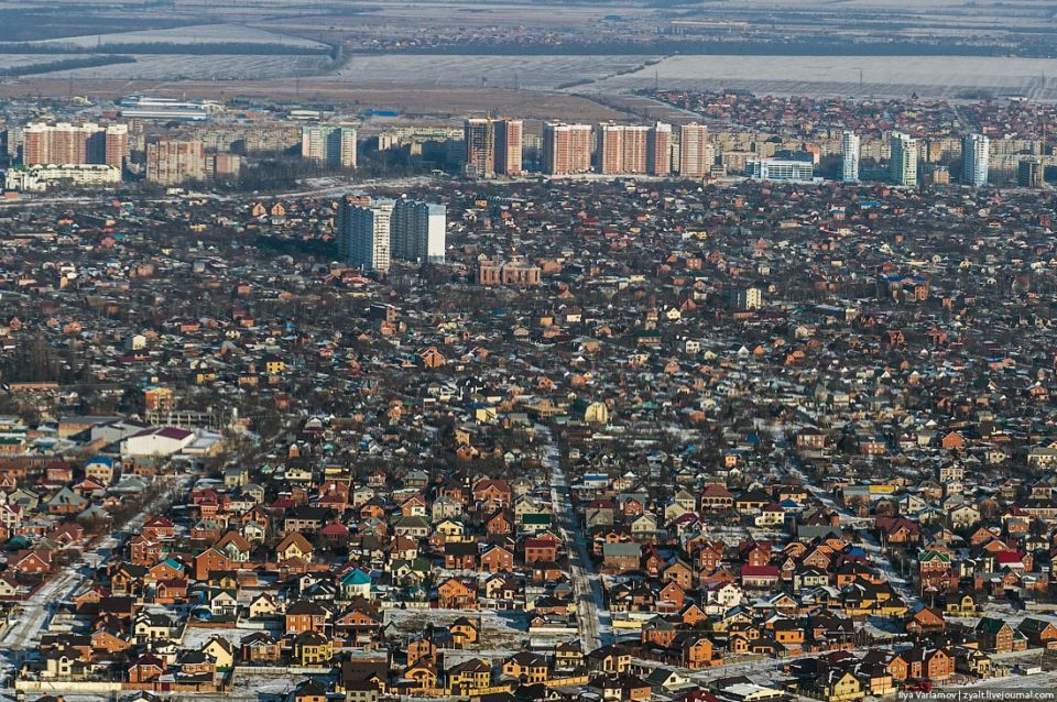 Многодетные семьи смогут получить компенсацию на покупку земли в Краснодаре