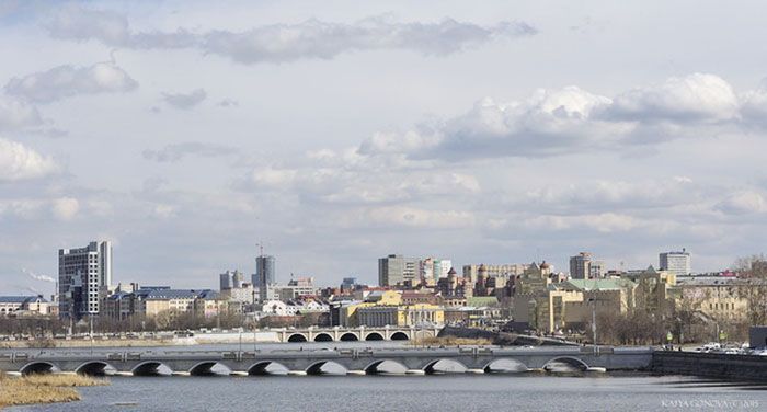 В перинатальном центре Челябинской области родилась 90-я «королевская двойня»