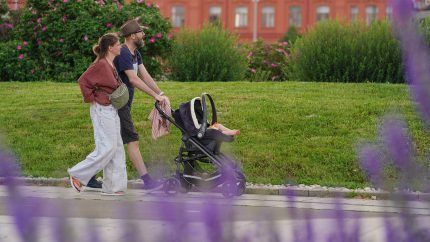 Семьи с одним ребенком стали в 23 раза чаще тратить маткапитал