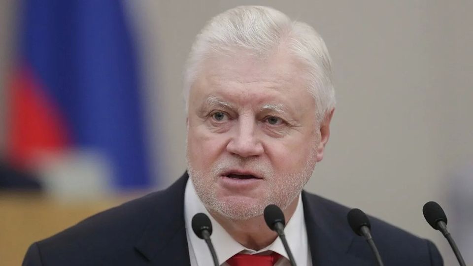 Миронов: нельзя «закабаливать» людей ипотекой по месту прописки. В ЯНАО молодые семьи могут получить до 3 млн рублей на жилье