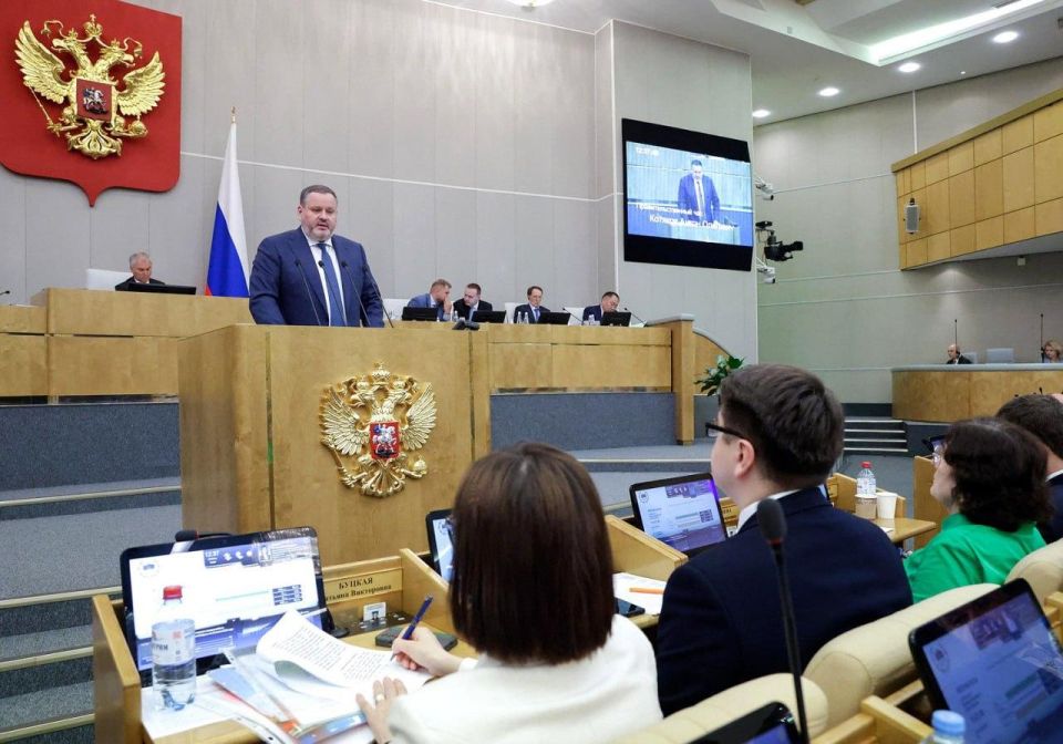 Глава Минтруда России Антон Котяков выступил на правительственном часе в Государственной Думе