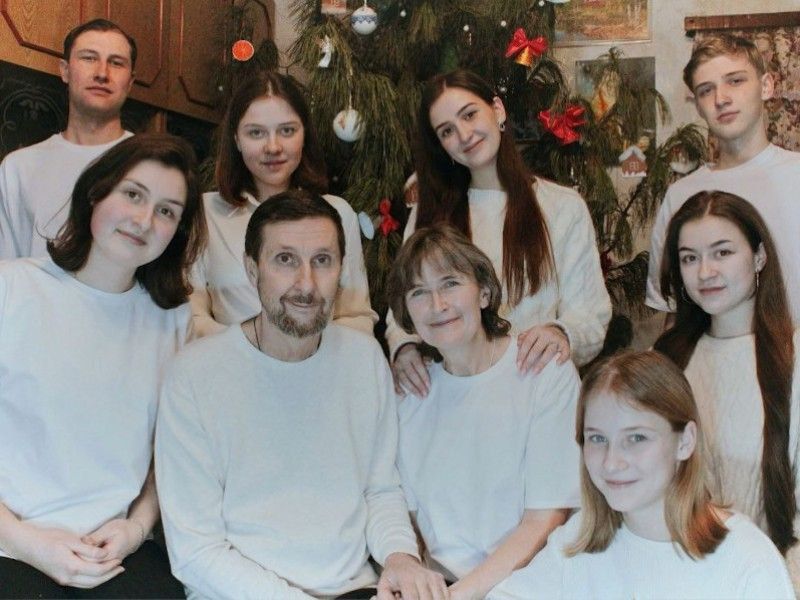 Многодетную семью из Солгона наградили орденом Родительской славы