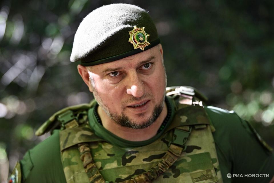 Воспитанник детского лагеря "Ахмат" ушел на фронт, сообщил Алаудинов