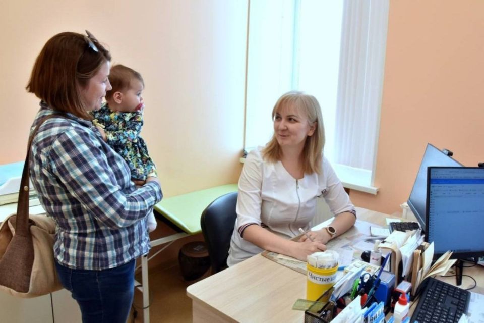 Минздрав Крыма напоминает о Порядке обеспечения питанием беременных женщин, кормящих матерей и детей в возрасте до трех лет