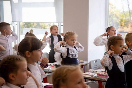 В России представили новый стандарт школьной формы