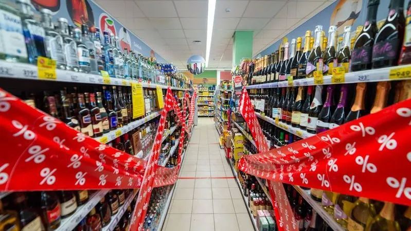 Возраст «уже можно» для алкоголя хотят поднять в России