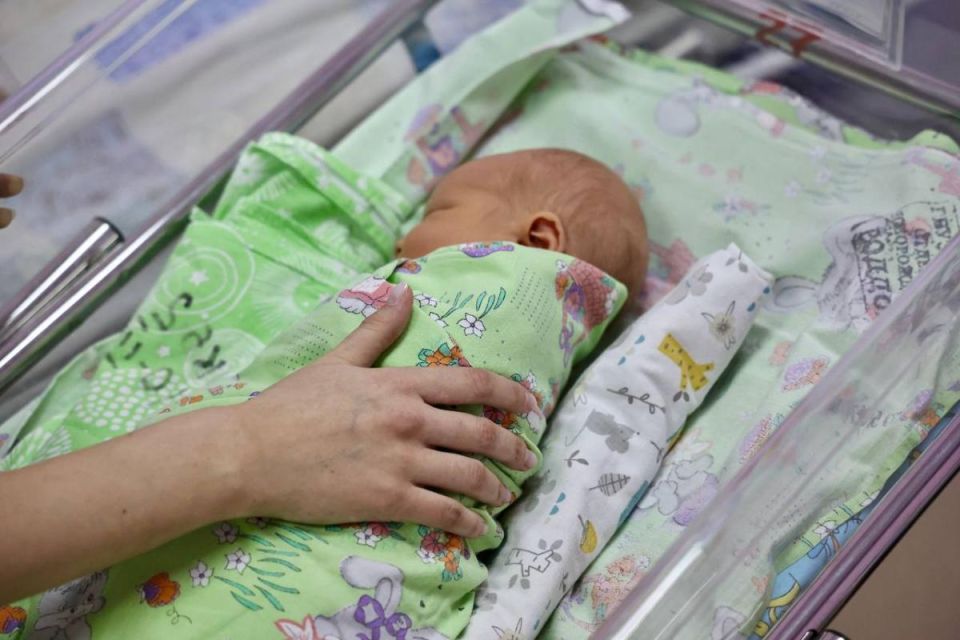 Южноуральским студенткам увеличили пособие по беременности и родам