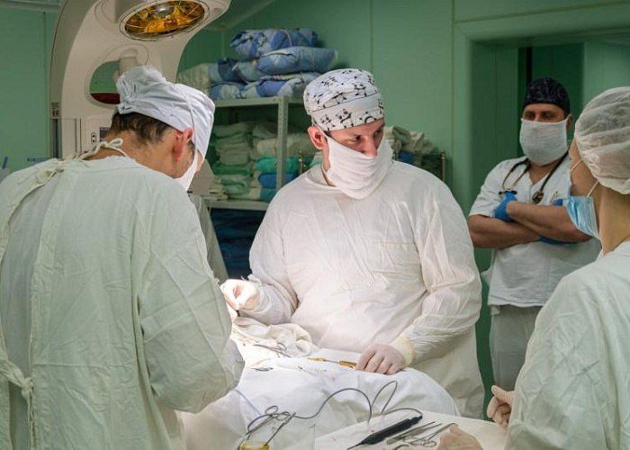 В Челябинске врачи спасли 12-летнего мальчика с порванной трахеей