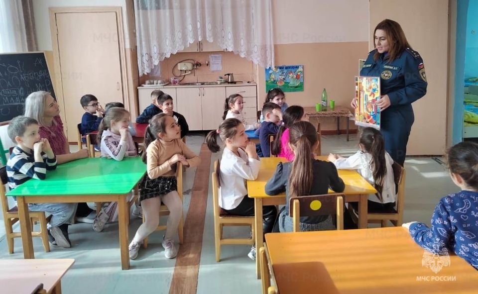 Воспитанники детского сада познакомились с правилами безопасного поведения
