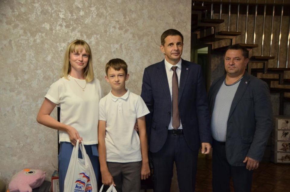 Многодетным семьям Абакана помогают неравнодушные люди