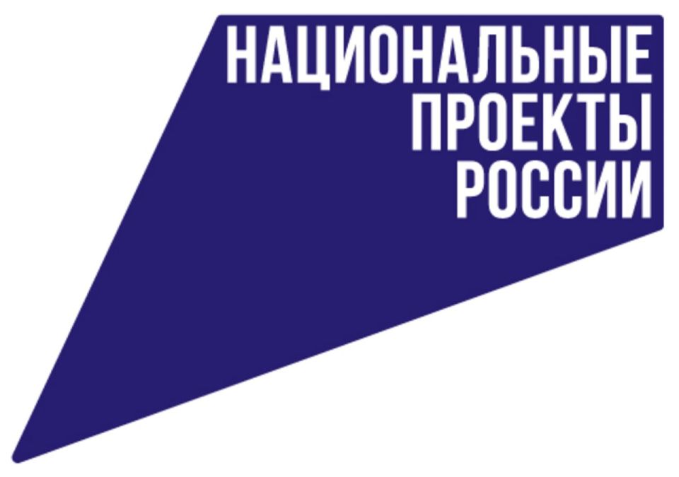 В районном Доме культуры города Серноводское состоялся яркий и трогательный поэтический вечер, организованный в рамках реализации национального проекта «Семья» и федеральной программы «Семейные ценности и культура»