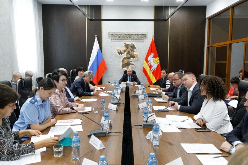 За семь месяцев 2025 года 1556 южноуральских семей получили областной материнский капитал