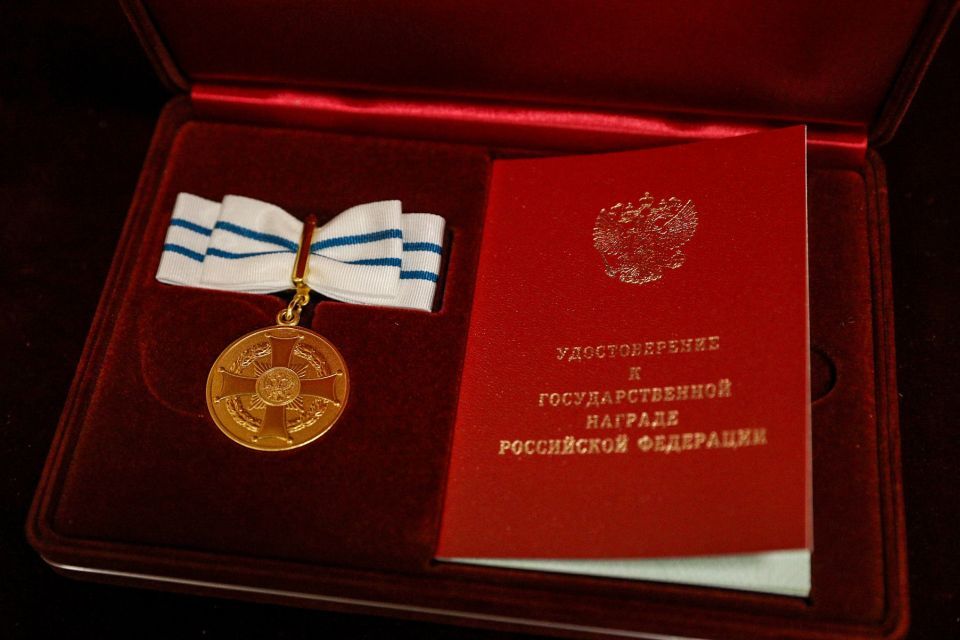Ирина Гехт вручила медали ордена «Родительская слава» двум жительницам Омы