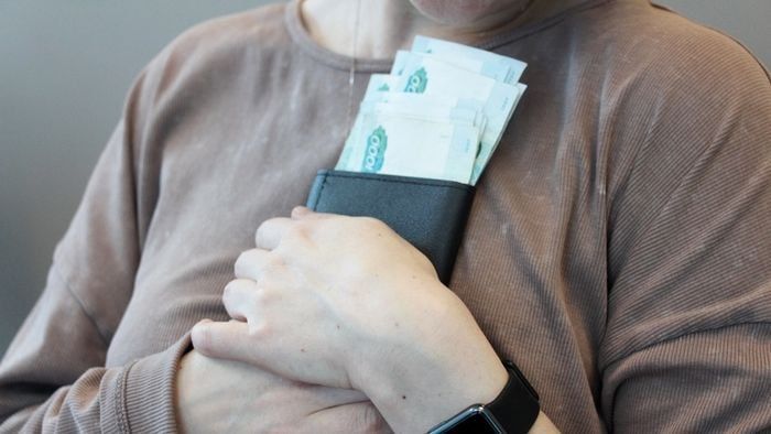 Родившим омским студенткам будут платить больше