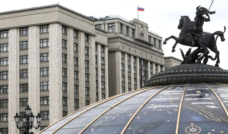 В Госдуму внесли законопроект о ежегодной выплате семьям с детьми к 1 сентября