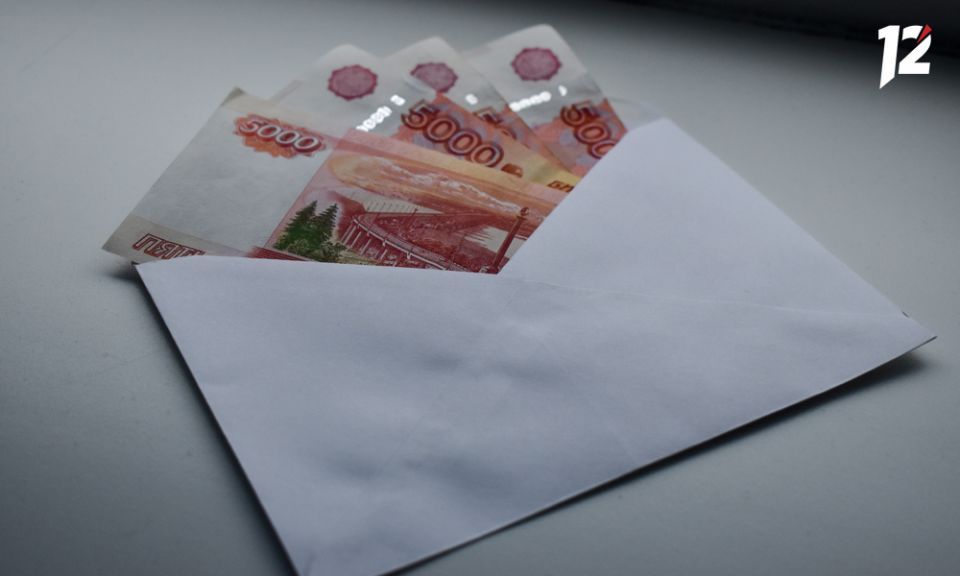 С 1 сентября изменится размер пособия по беременности и родам для студенток очной формы обучения