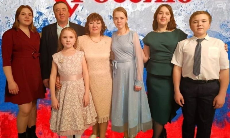 Лодыревы из Мордовии стали победителями Всероссийского конкурса «Семья года»