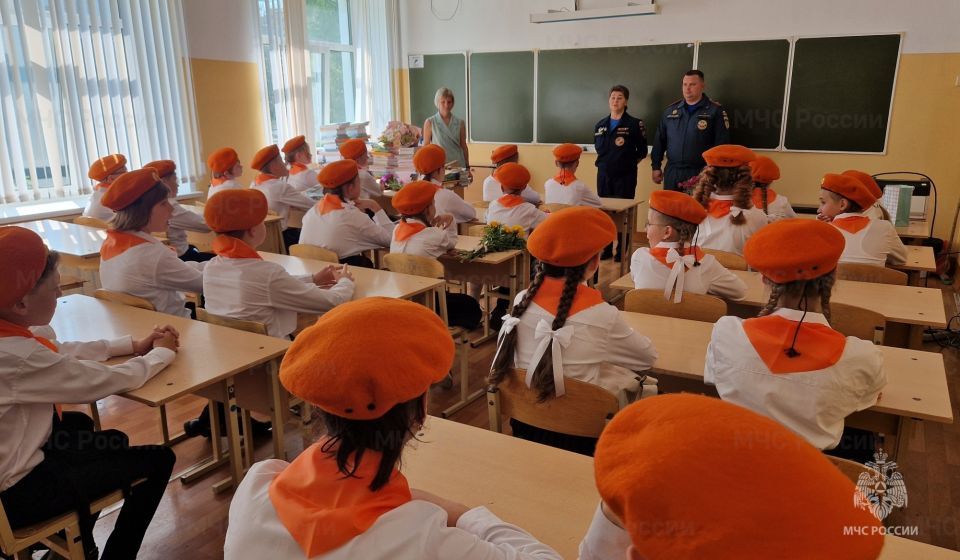 Родители! Перед новым учебным годом повторите с детьми правила безопасности