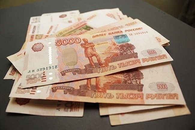 В Рязанской области родители школьников получат выплаты к 1 сентября