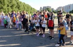 Многодетные семьи приняли участие в спортивном празднике