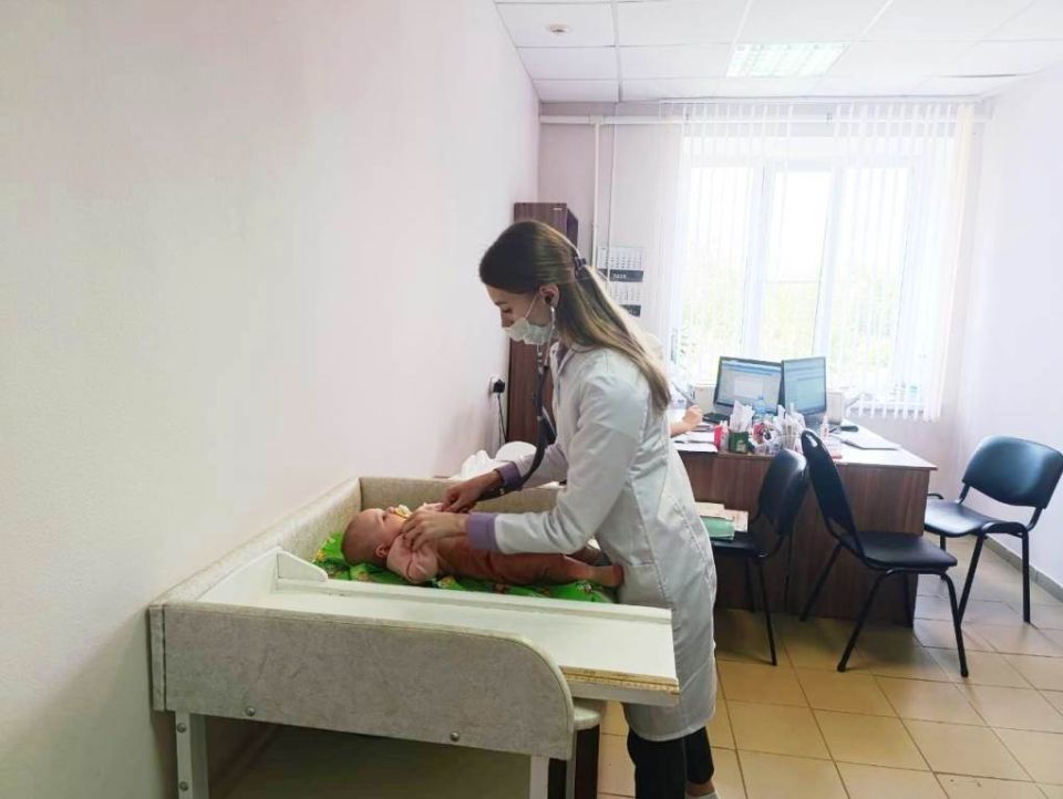 Два педиатра трудоустроились в Кузнецкую детскую больницу