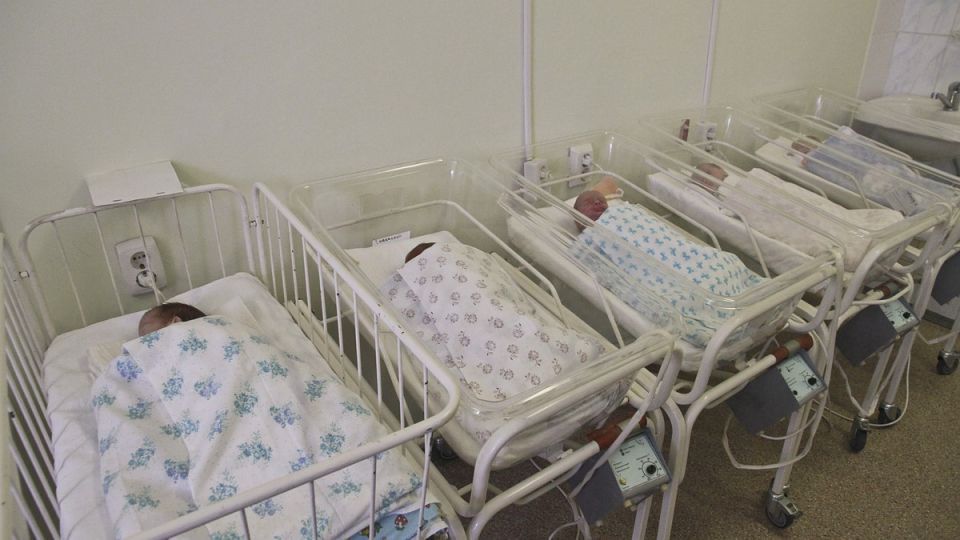 В Крыму обновляют родильные дома и перинатальные центры