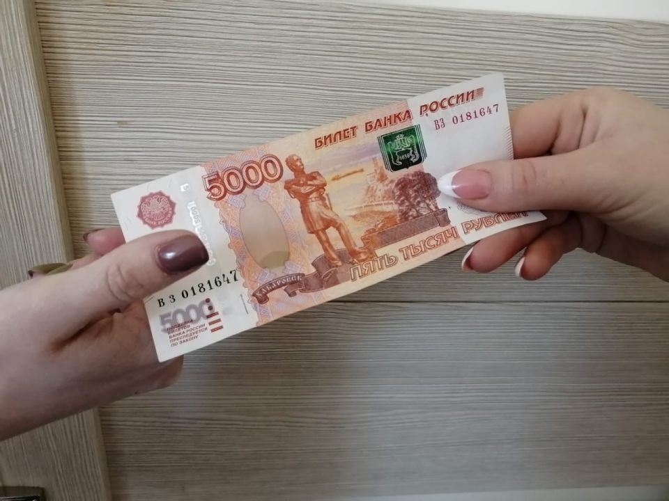 Более 2 тысяч семей Хабаровского края и ЕАО направили материнский капитал на образование детей с начала года