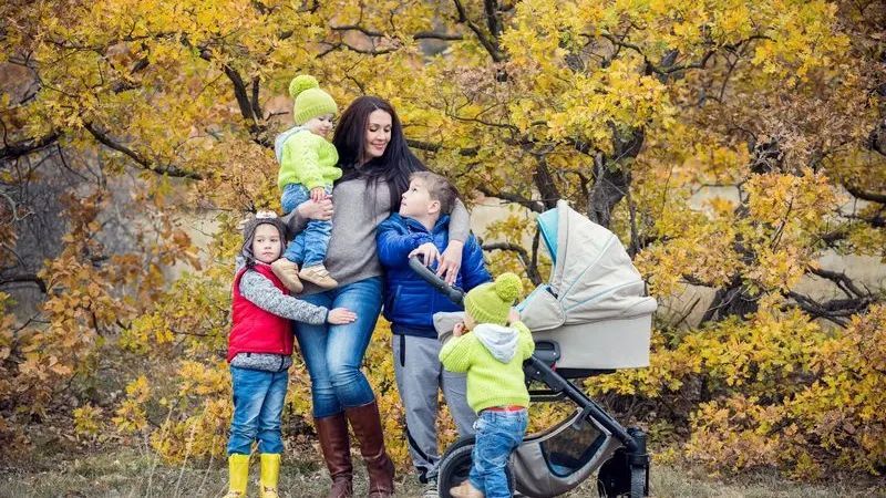 Семьям из новых регионов упростили получение маткапитала на Ямале